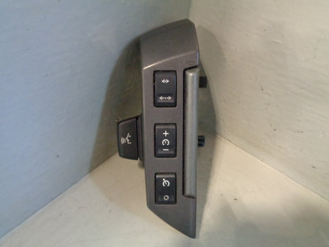 Range Rover Sport Steering Wheel Cruise Controls XPD500611WVH 2005 to 2009