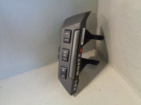 Range Rover Sport Steering Wheel Cruise Controls XPD500611WVH 2005 to 2009