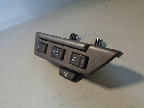 Range Rover Sport Steering Wheel Cruise Controls XPD500611WVH 2005 to 2009