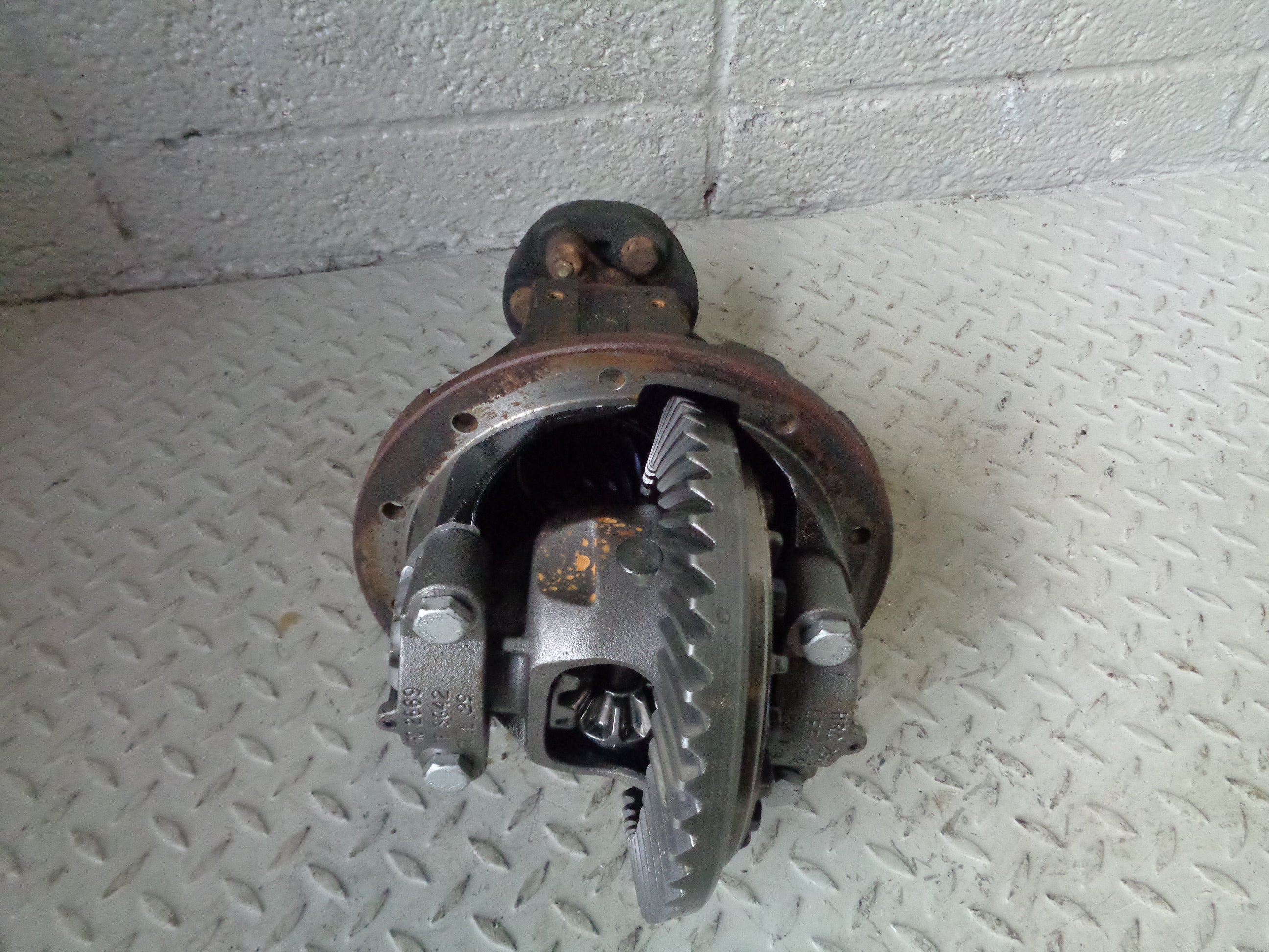 Land Rover Tdi 5 Diff Discovery 2 TD5 Diff Rear Differential 24 Spline HRC2669 Land Rover 19 ...