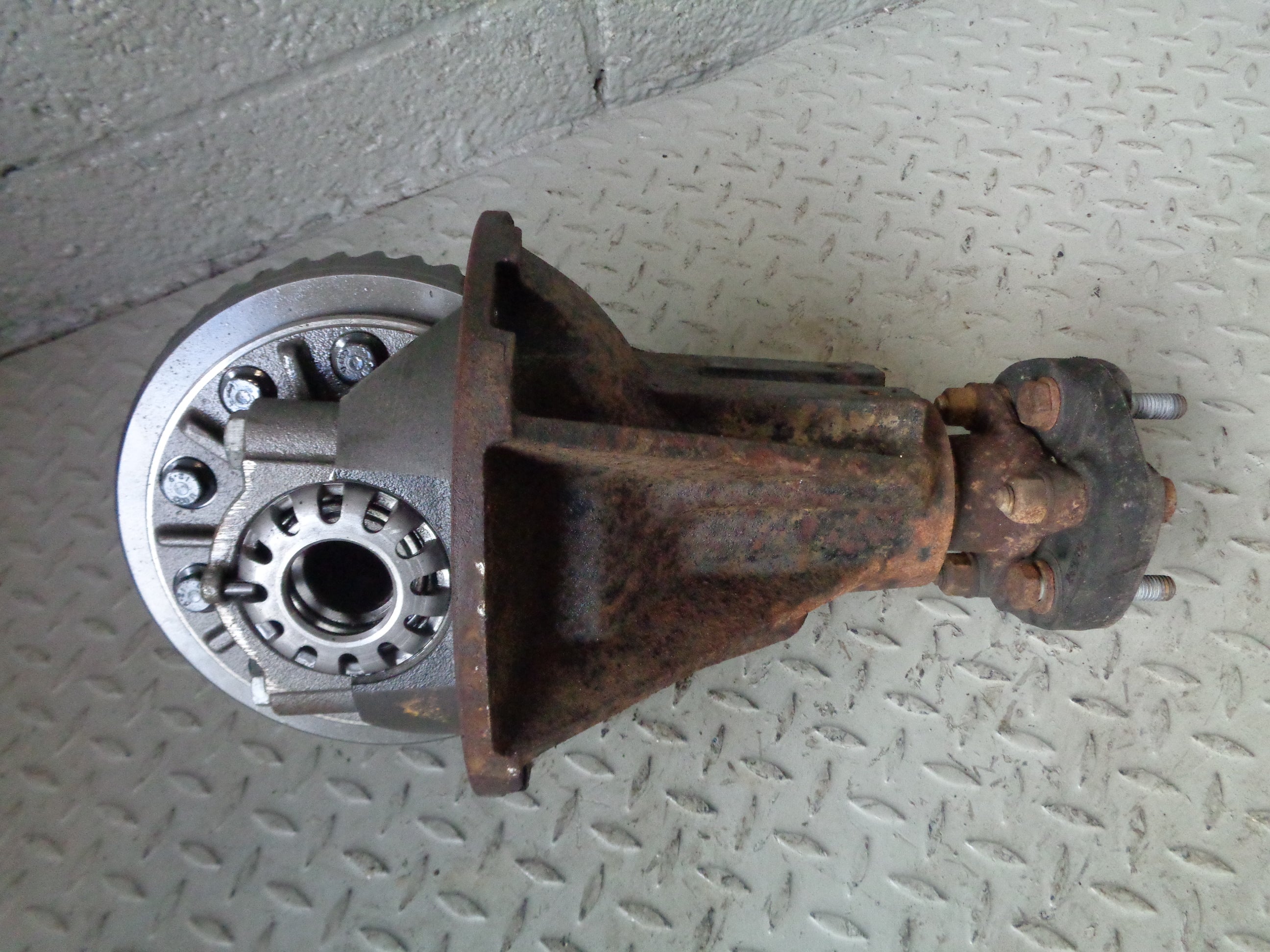 Land Rover Tdi 5 Diff Discovery 2 TD5 Diff Rear Differential 24 Spline HRC2669 Land Rover 19 ...
