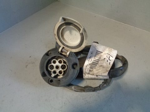 Discovery 3 AUX Trailer Towing Wiring Loom Plug Socket YMZ500740A Land Rover