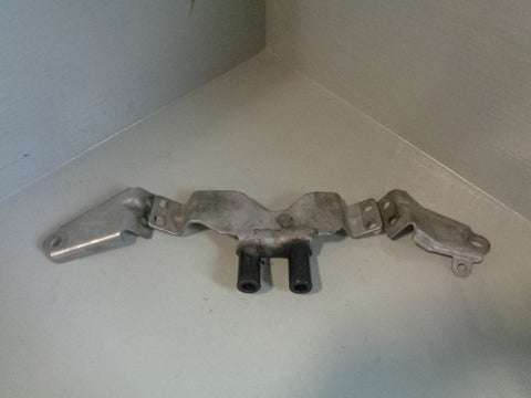 Exhaust Crossover Link Pipe Bracket Discovery 3 Range Rover Sport 2.7 TDV6 Auto