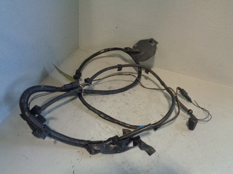 Range Rover Sport Windscreen Washer Jets Pair Of with Wiring Loom L320