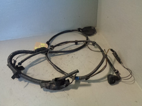 Range Rover Sport Windscreen Washer Jets Pair Of with Wiring Loom L320