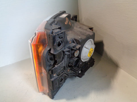 Discovery 3 Adaptive Headlight Xenon Near Side XBC500112 2004 to 2009