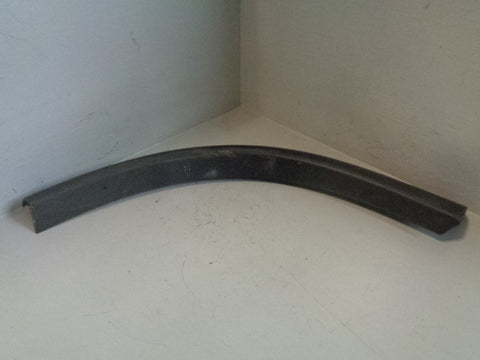 Discovery 2 Arch Trim Off Side Rear Wing DFK100940 Land Rover 1998 to 2004