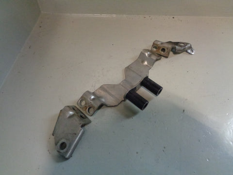 Land Rover Discovery 3 Exhaust Crossover Link Pipe Bracket 2.7 TDV6 Manual