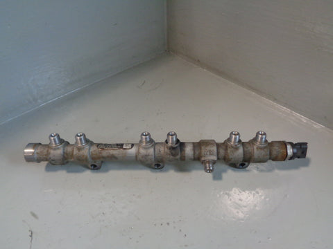 Range Rover L322 TDV8 4.4 Fuel Rail AL3Q-9D280-GB Near Side Left 2010 to 2013