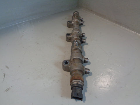 Range Rover L322 TDV8 4.4 Fuel Rail AL3Q-9D280-GB Near Side Left 2010 to 2013
