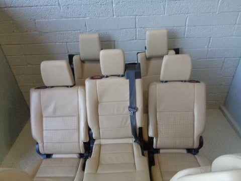 Discovery 3 Seats Leather Electric x 7 Land Rover in Alpaca 2004 to 2009 K23053