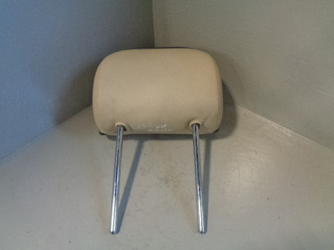 Range Rover L322 Front Near Side Headrest in Parchment with Black Piping