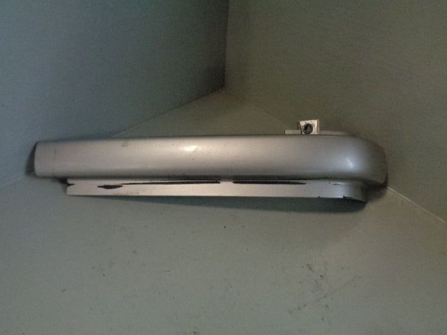 Discovery 2 Headlight Trim Near Side Blenheim Silver Land Rover 1998 to 2002