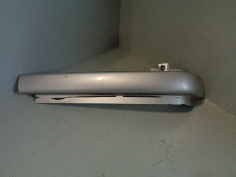 Discovery 2 Headlight Trim Near Side Blenheim Silver Land Rover 1998 to 2002
