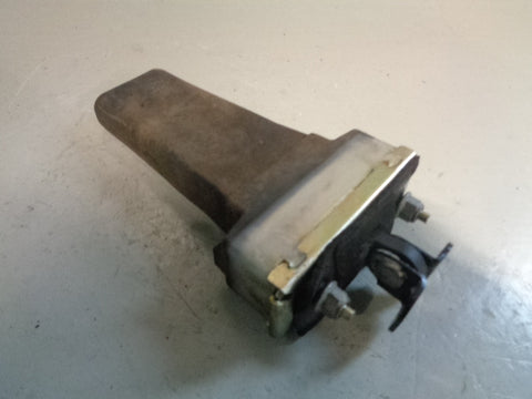Discovery 3 Door Strap Stay Near Side Rear Land Rover 2004 to 2009