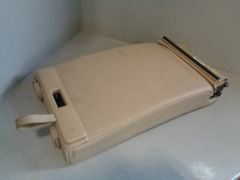 Range Rover Sport Armrest Rear Seat Second Row Leather Alpaca L320 2005 to 2009