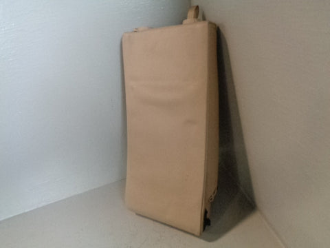 Range Rover Sport Armrest Rear Seat Second Row Leather Alpaca L320 2005 to 2009