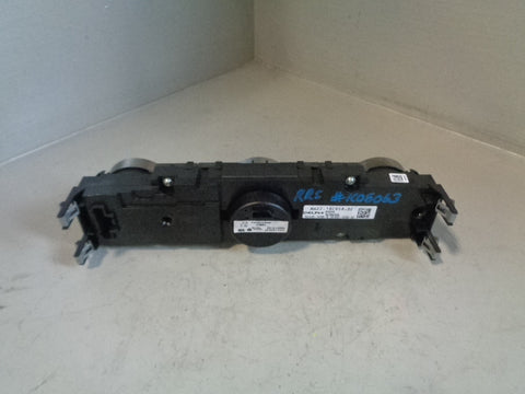 Range Rover Sport Radio Stereo Control Panel and Clock AH22-18C858-BE L320