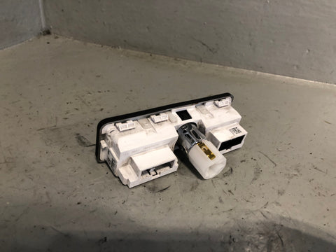Range Rover L405 Aux USB 12V Ports Connection Unit CPLA-19C166-CB 2013 to 2017