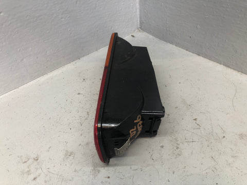Discovery 2 Lower Light Near Side Rear Indicator Land Rover 1998 to 2002