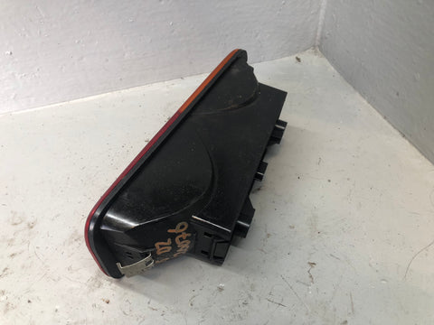 Discovery 2 Lower Light Near Side Rear Indicator Land Rover 1998 to 2002