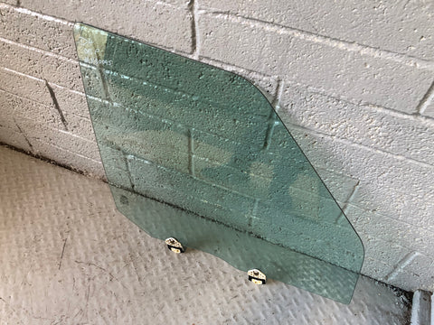 Discovery 4 Window Glass Off Side Front Door Land Rover Standard Tint