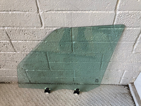 Discovery 4 Window Glass Off Side Front Door Land Rover Standard Tint