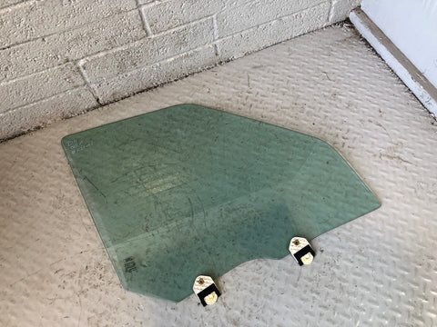 Discovery 4 Window Glass Off Side Front Door Land Rover Standard Tint