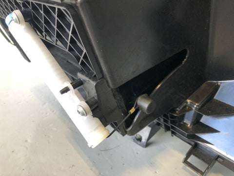 Range Rover Evoque Glove Box in Cirrus 12D1314RH71 L538 RHD 2011 to 2018