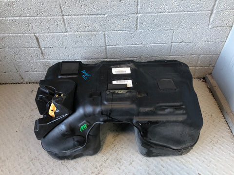 Freelander 2 Fuel Tank Plastic and Sender Pump 2.2 TD4 Land Rover 6G92-9K007