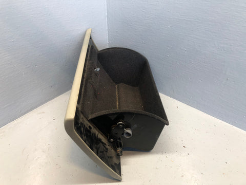 Discovery 2 Glove Box Complete Unit in Beige Land Rover 1998 to 2004 XXX