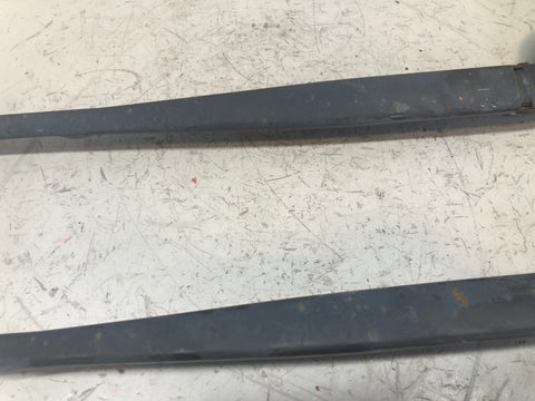 Discovery 4 Wiper Arms Front Pair of Windscreen Land Rover 2009 to 2014