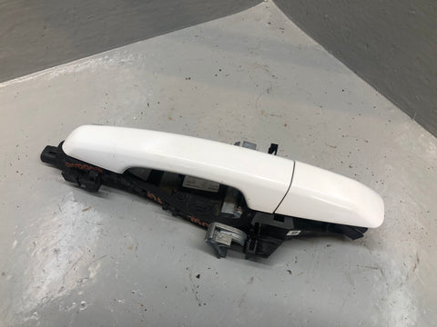Range Rover Evoque Door Handle Exterior Near Side Rear Fuji White L538