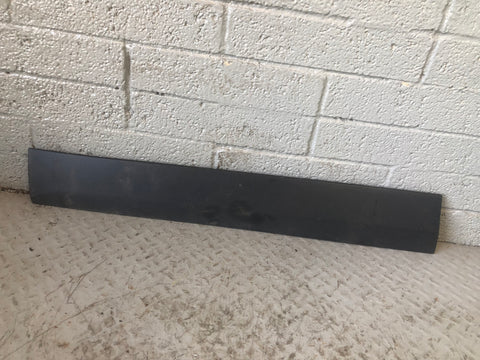 Discovery Sport Lower Door Moulding Trim Near Side Front L550 Land Rover
