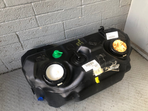 Range Rover L322 Fuel Tank Plastic 4.4 TDV8 Diesel with In-Tank Fuel Pump
