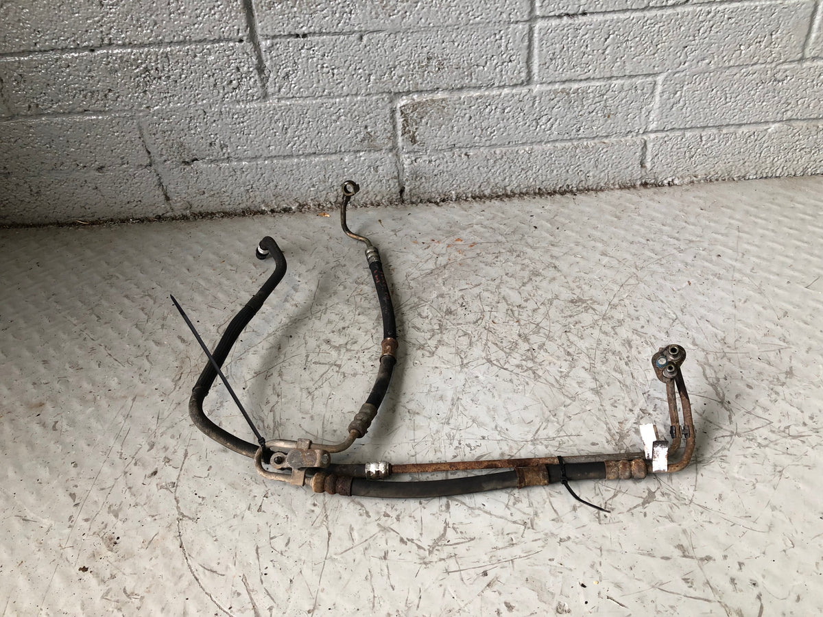 Discovery 3 Power Steering Pipes 2.7 TDV6 Land Rover Euro 3 2004 to 2007