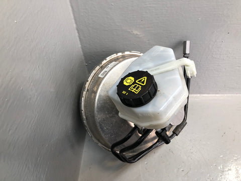 Discovery Sport Brake Servo and Master Cylinder FK72-2B195-BG L550 Land Rover