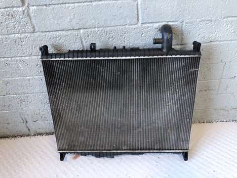 Discovery 4 Radiator Engine Cooling SDV6 / TDV6 3.0 Land Rover 2009 to 2016
