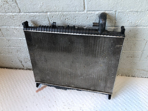 Discovery 4 Radiator Engine Cooling SDV6 / TDV6 3.0 Land Rover 2009 to 2016