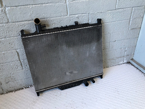 Discovery 4 Radiator Engine Cooling SDV6 / TDV6 3.0 Land Rover 2009 to 2016