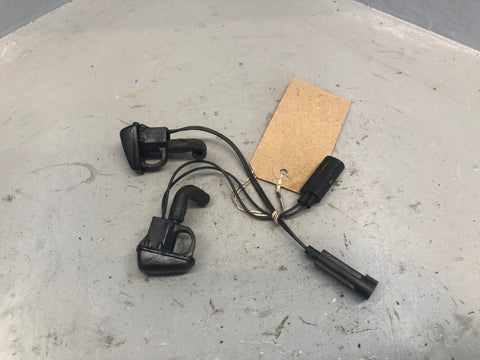 Freelander 2 Windscreen Washer Jets Pair Of Land Rover 2006 to 2015