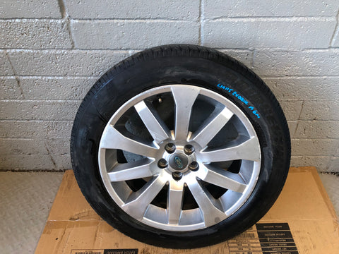 Range Rover Evoque Alloy Wheel and Tyre 19" 235/55R19 L538 L10115A