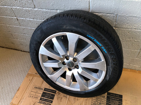 Range Rover Evoque Alloy Wheel and Tyre 19" 235/55R19 L538 L10115A