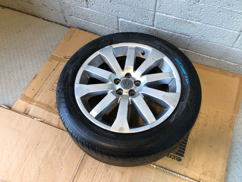 Range Rover Evoque Alloy Wheel and Tyre 19" 235/55R19 L538 L10115A