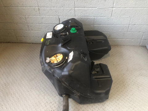 Range Rover L322 Fuel Tank Plastic 3.6 TDV8 Diesel with In-Tank Fuel Pump