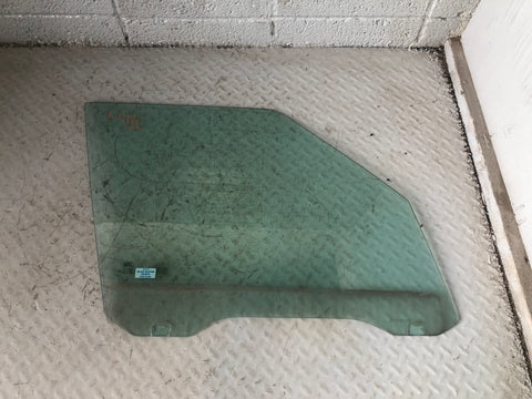 Range Rover L322 Window Glass Single Glazed Off Side Front 2002 to 2006 K15046