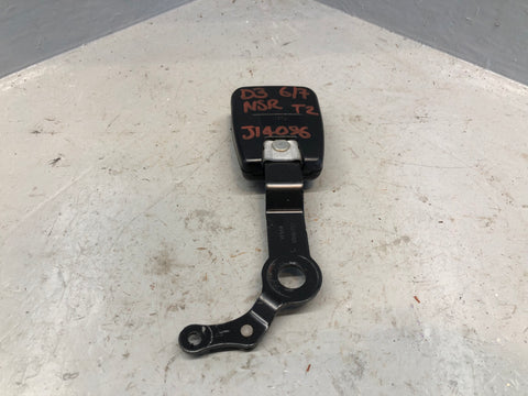 Discovery 3 Seat Belt Buckle Clasp 3rd Row Near Side Rear Type 2 2004 to 2006