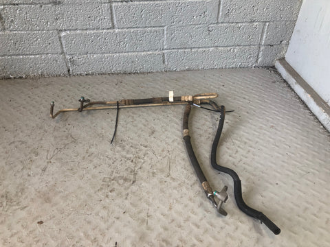 Discovery 4 Power Steering Pipes PAS 3.0 TDV6 Land Rover 2009 to 2016 J18066