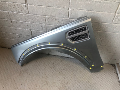 Discovery 4 Front Wing Near Side Scotia Grey LRC 943 2009 to 2016 J18066