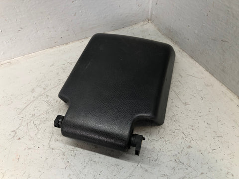 Discovery 3 Centre Console Lid Armrest Grain Leather Land Rover L03096
